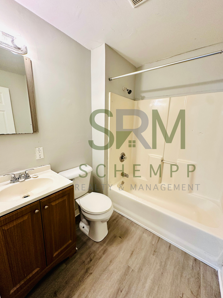 2823 Garfield Ave - Photo 2 of 13