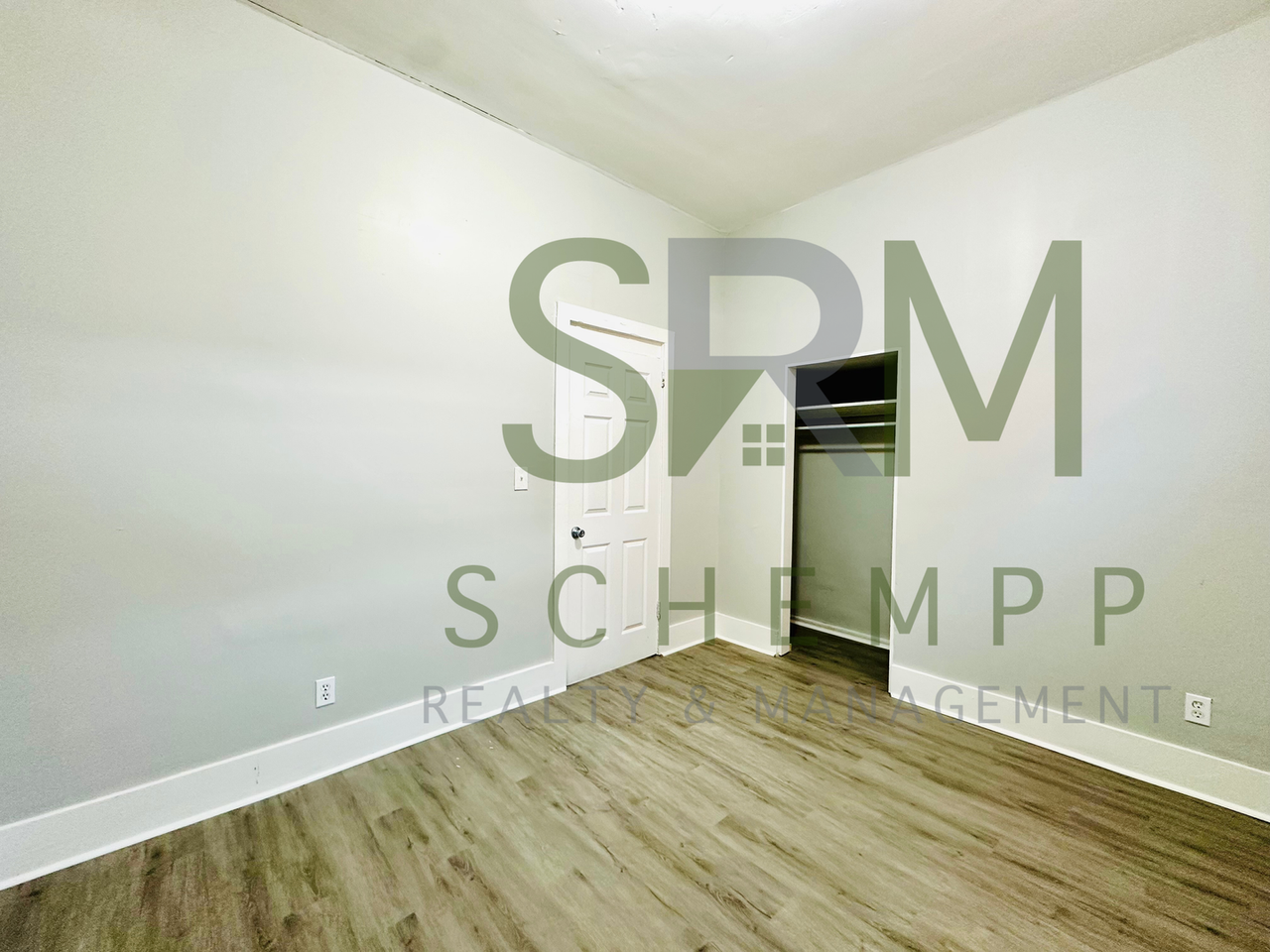 2823 Garfield Ave - Photo 5 of 13