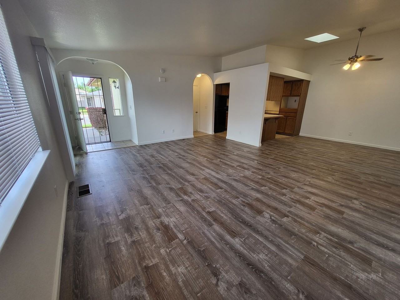 780 Wagon Dr - Photo 2 of 10