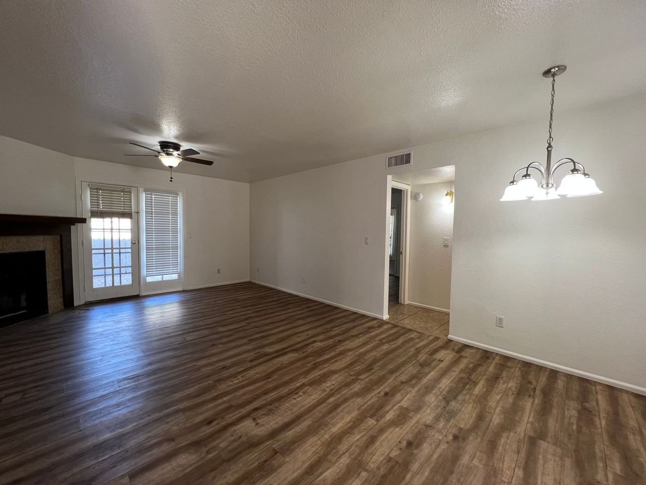 15402 N 28th St #119 - Photo 4 of 28