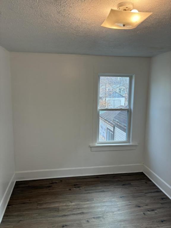 1320 4th Ave - Photo 3 of 12