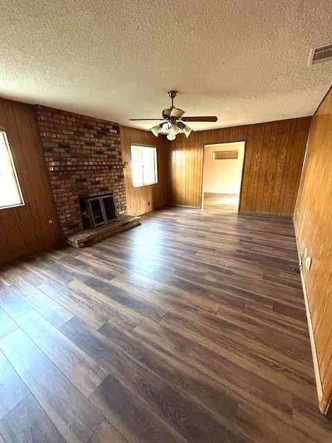 26210 Columbia St - Photo 7 of 15