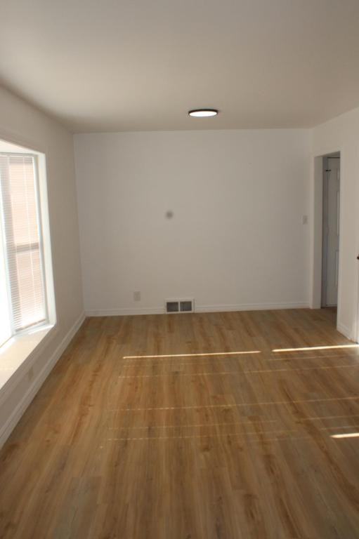 3910 Ne Vivion Rd - Photo 6 of 20