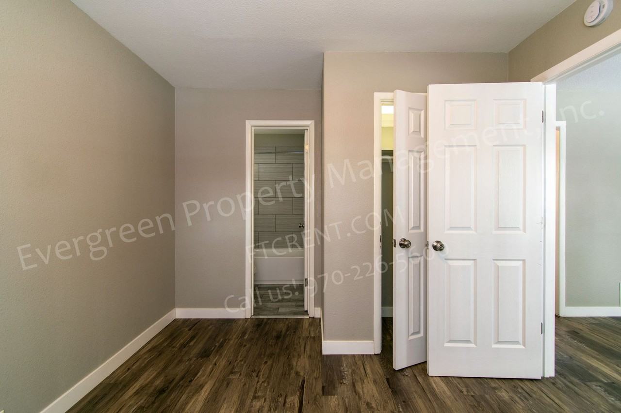 207 E Stuart St - Photo 7 of 16