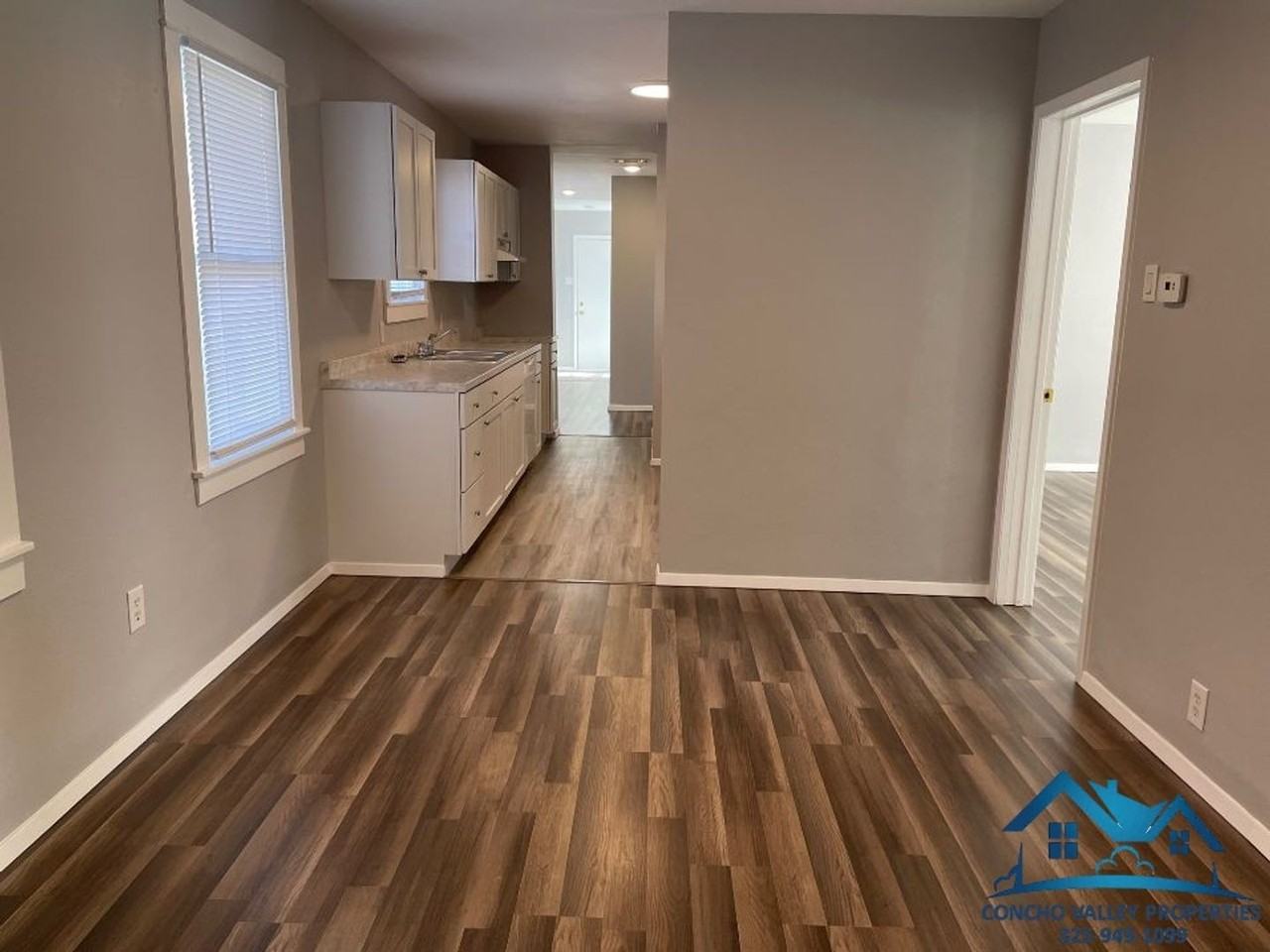 408 S Harrison St - Photo 4 of 19