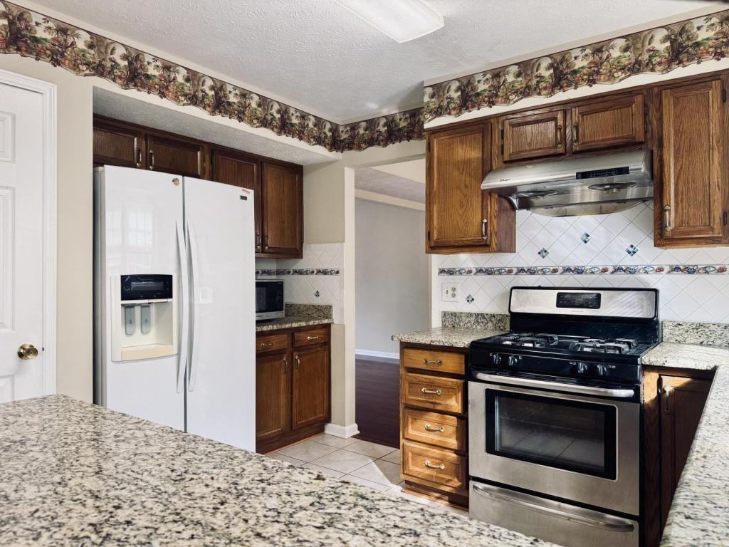 3624 Manchester Dr - Photo 7 of 21