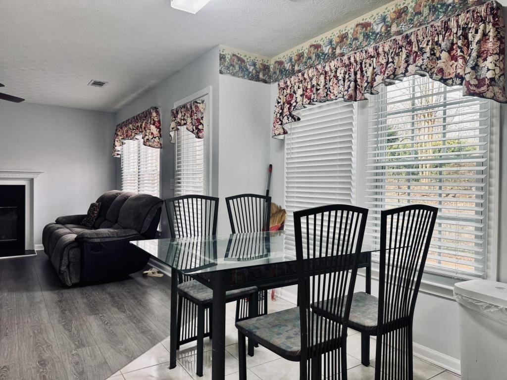 3661 Forest Glen Trl - Photo 7 of 19