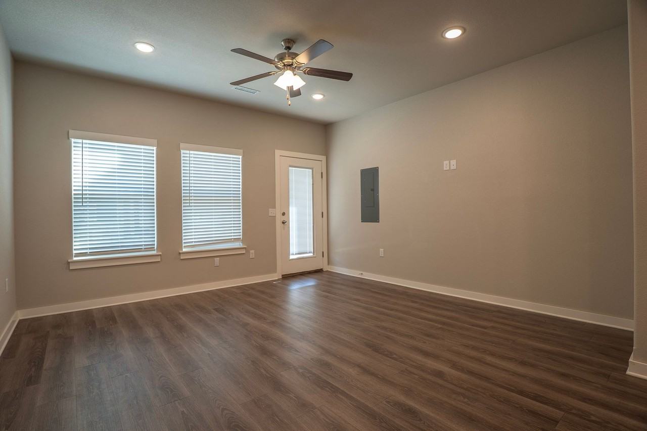 711 711 N Honey Locust Bend - FH Cottages - #61 - Photo 7 of 18