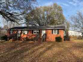 215 Nutall Dr - Photo 1 of 1