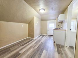 featured image of 861 Howard St