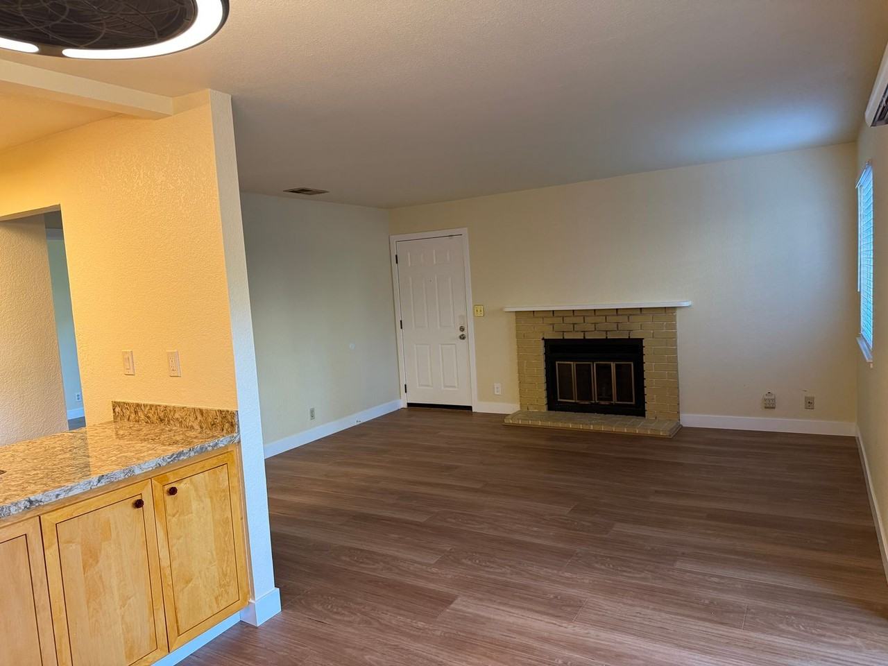 1707 La Terrace Cir - Photo 3 of 12