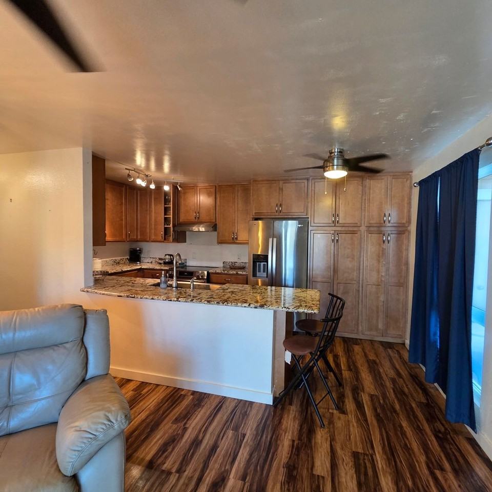 140 Uwapo Rd #104 - Photo 4 of 31