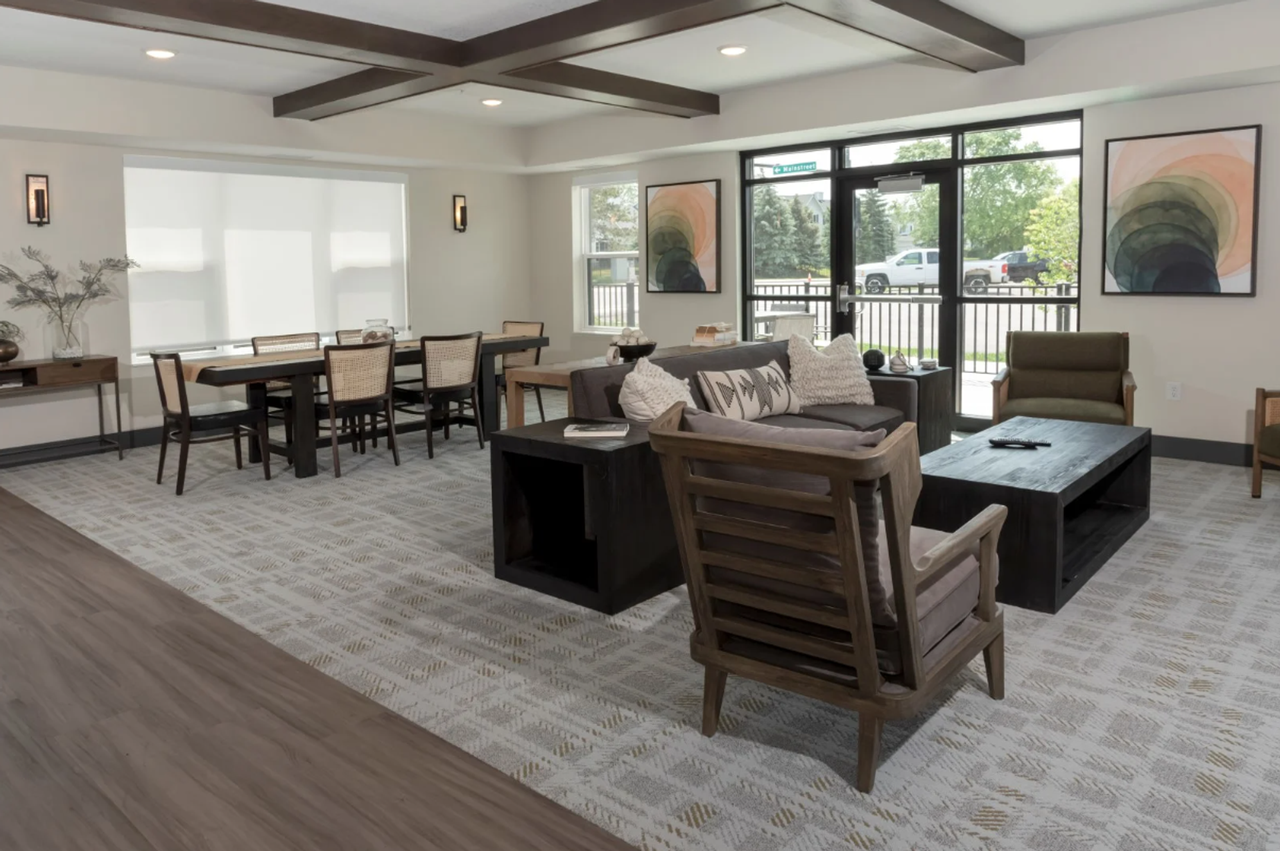 Shady Oak Crossing - Photo 6 of 22