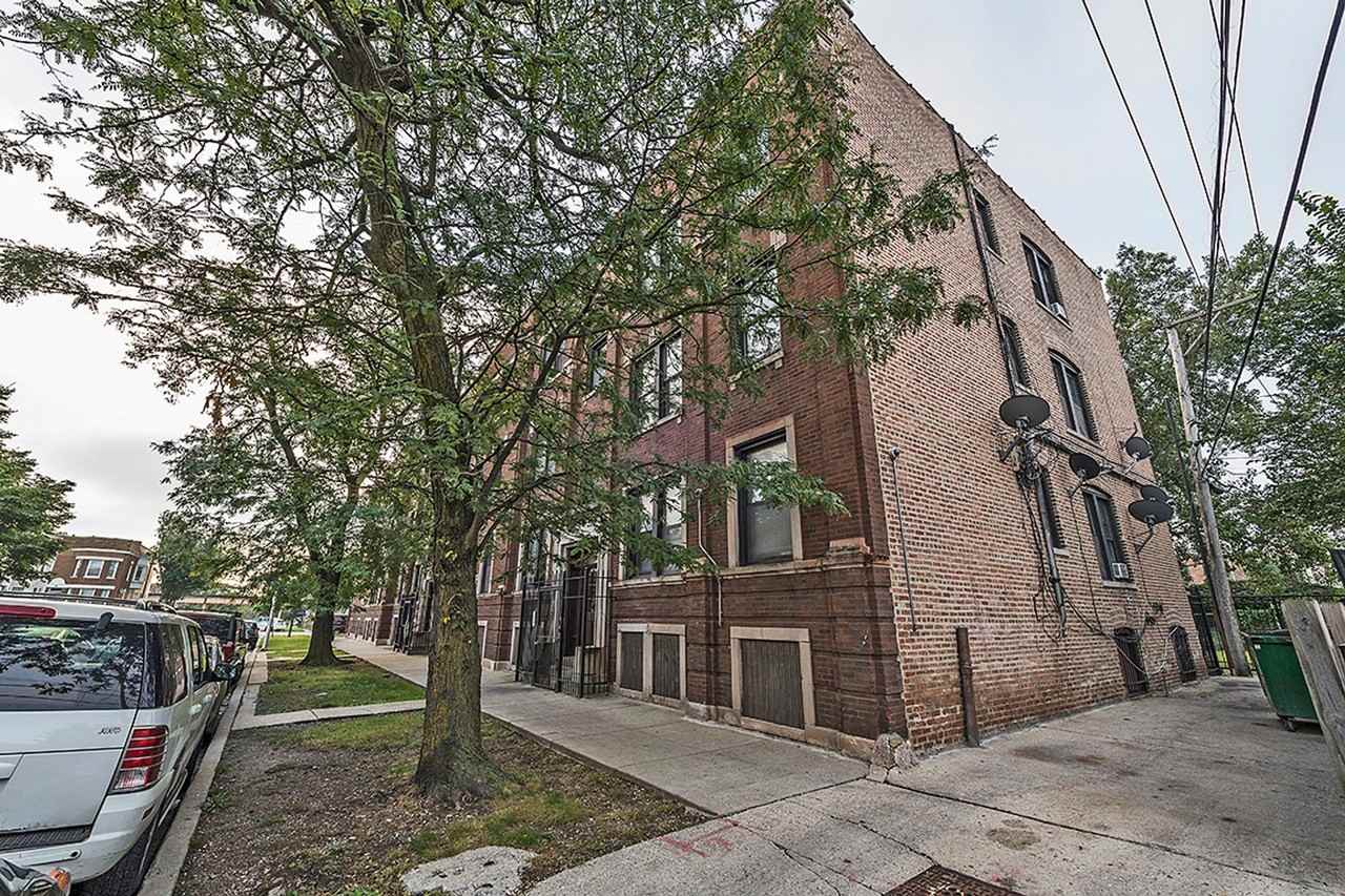 6000 S Prairie 221 E 60th Street Chicago, IL 60637 - Photo 7 of 17