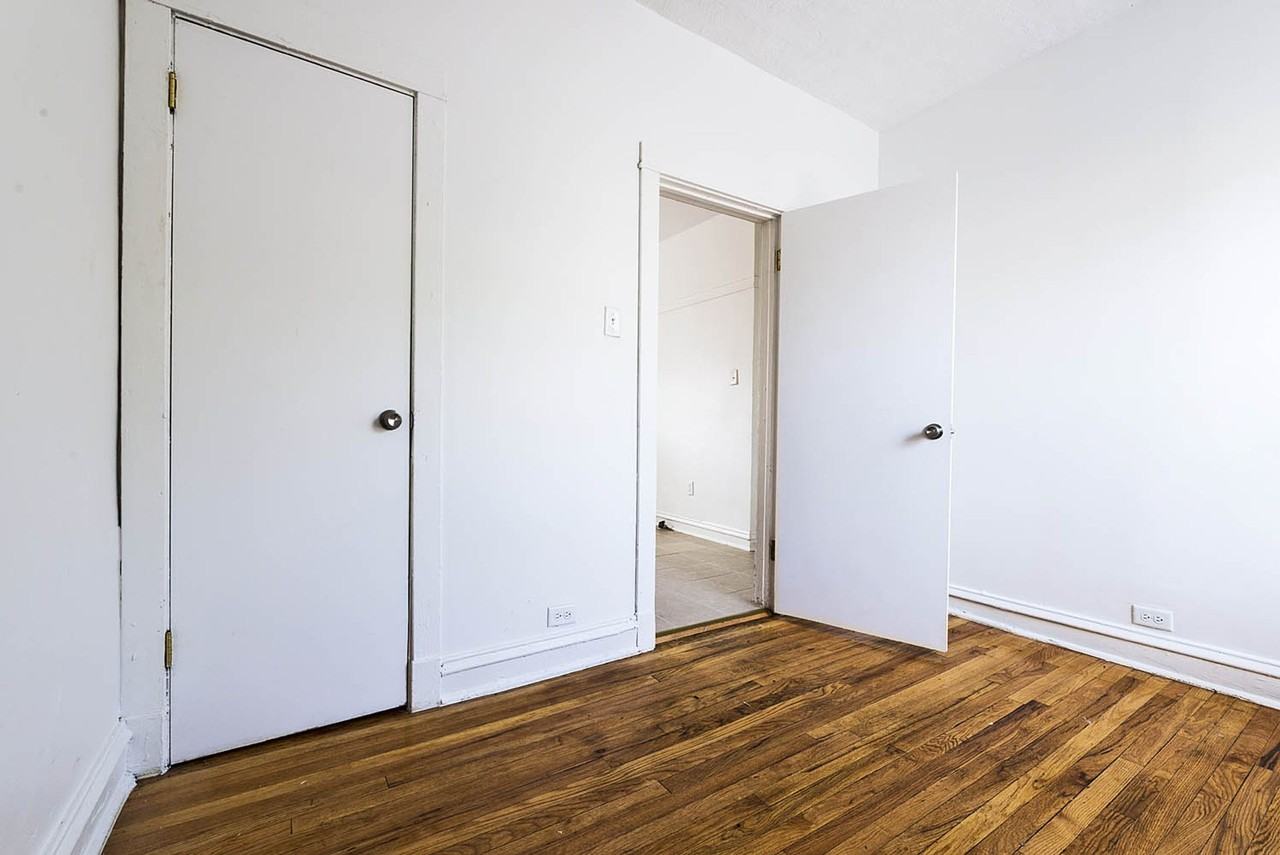 7249-53 S Blackstone 1500-02 E 73rd St Chicago, IL 60619 - Photo 4 of 24