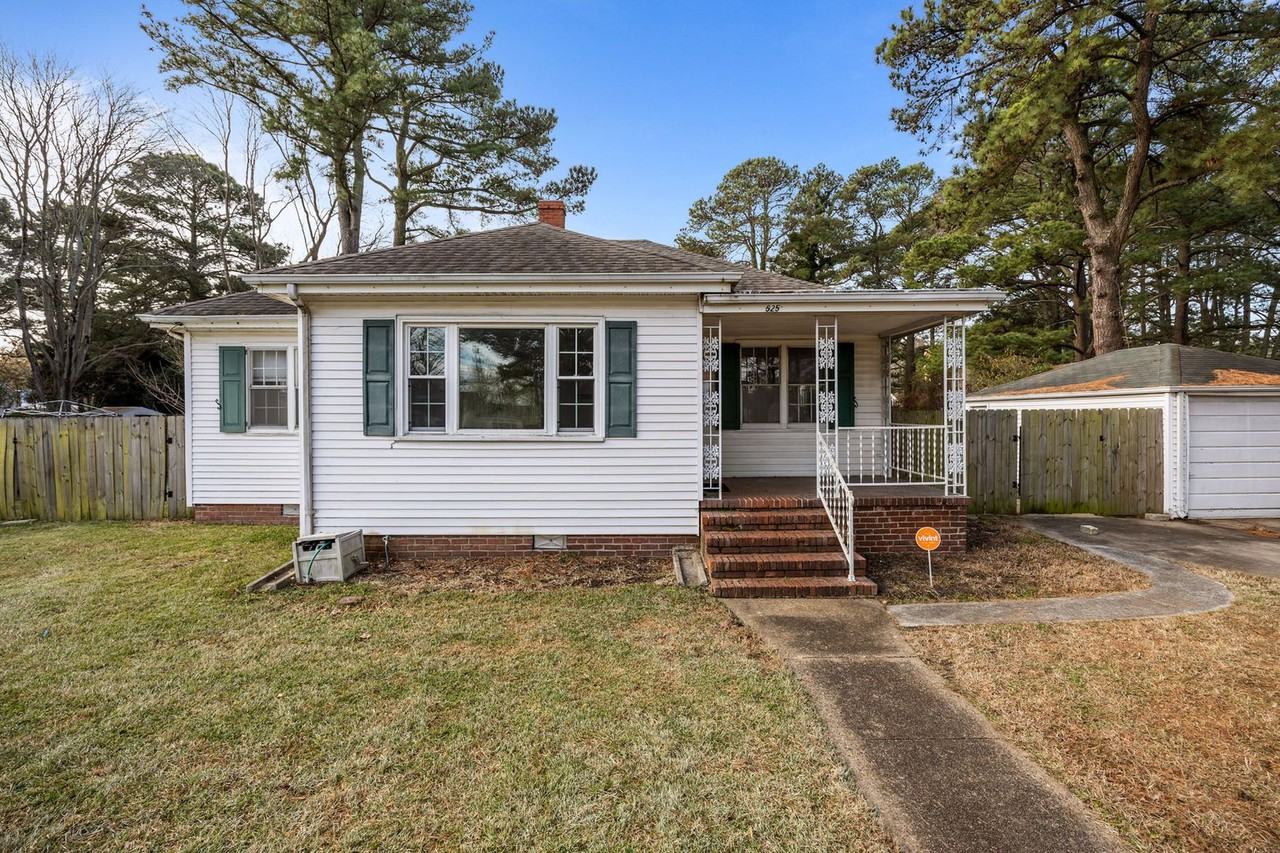 525 Virginian Dr - Photo 2 of 23