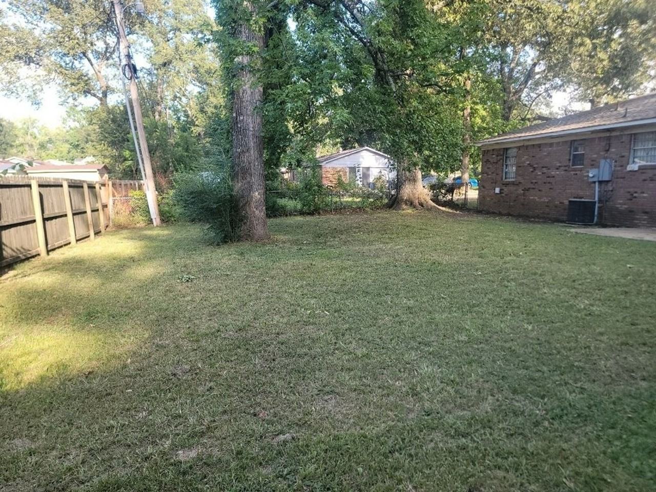 1115 Ray Rd - Photo 6 of 26