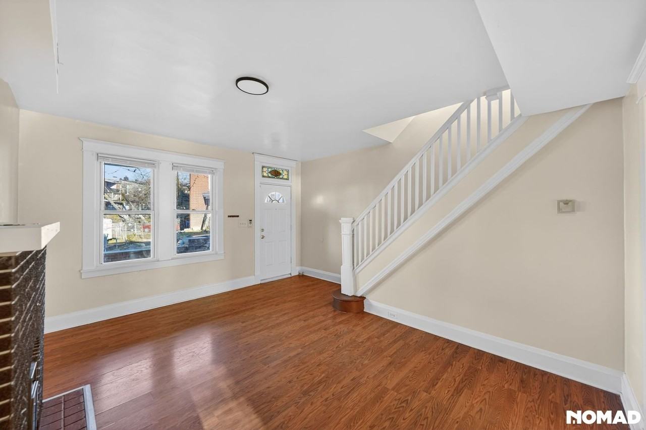 3231 Phelps Ln - Photo 6 of 29