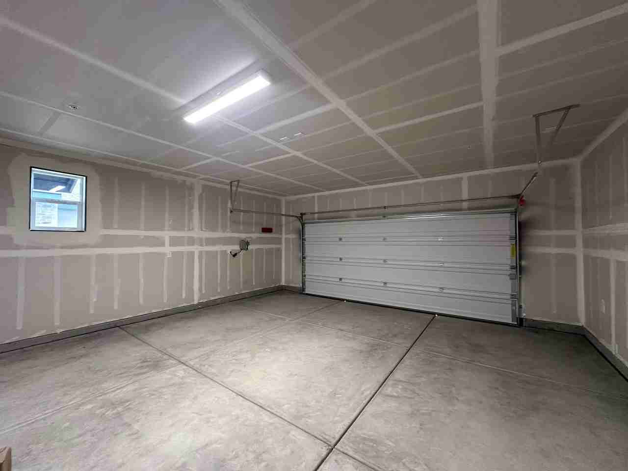 30520 Delancy Rd - Photo 6 of 24