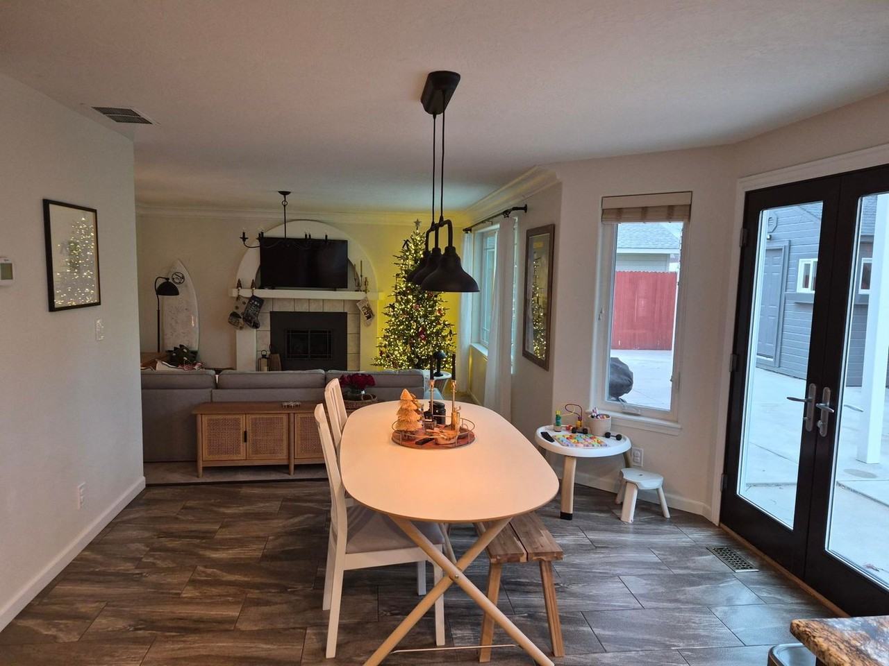 1878 N Bing Ave - Photo 7 of 27