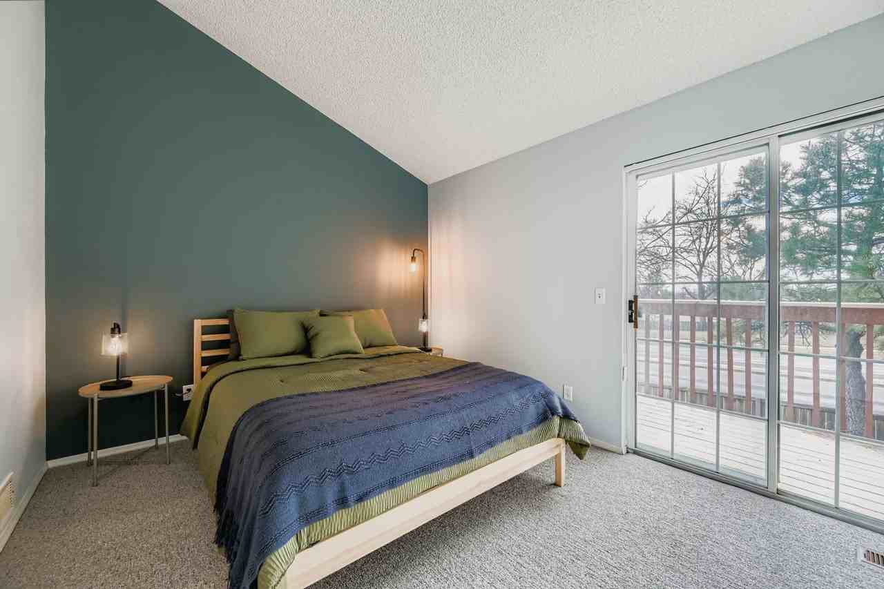 338 Pheasant Run - Photo 3 of 25