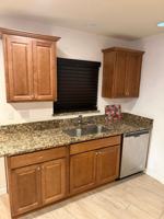 featured image of 502 W 9th St