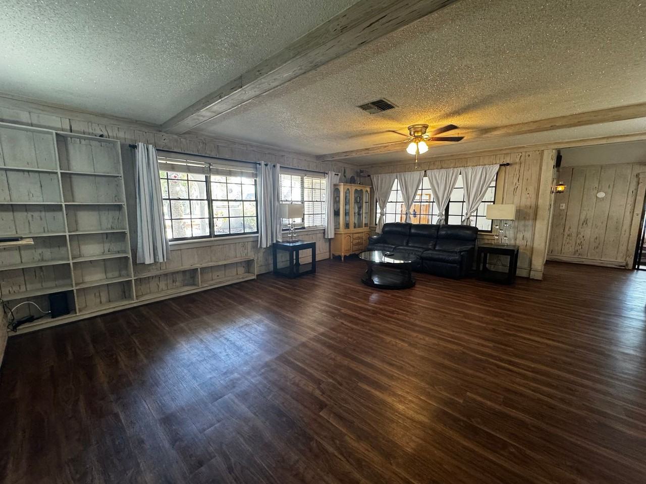 630 N Crooked Lake Dr - Photo 3 of 26