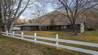 22882 Carriage Dr - Photo 1 of 1