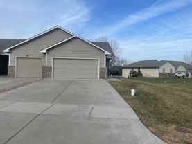 1417/19/21 N Glancey St - Photo 1 of 1