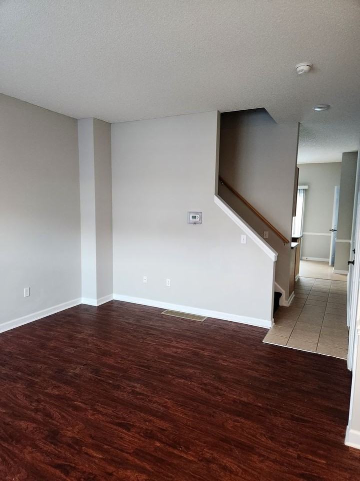 675-695 Skinnersville Rd. - Photo 2 of 47