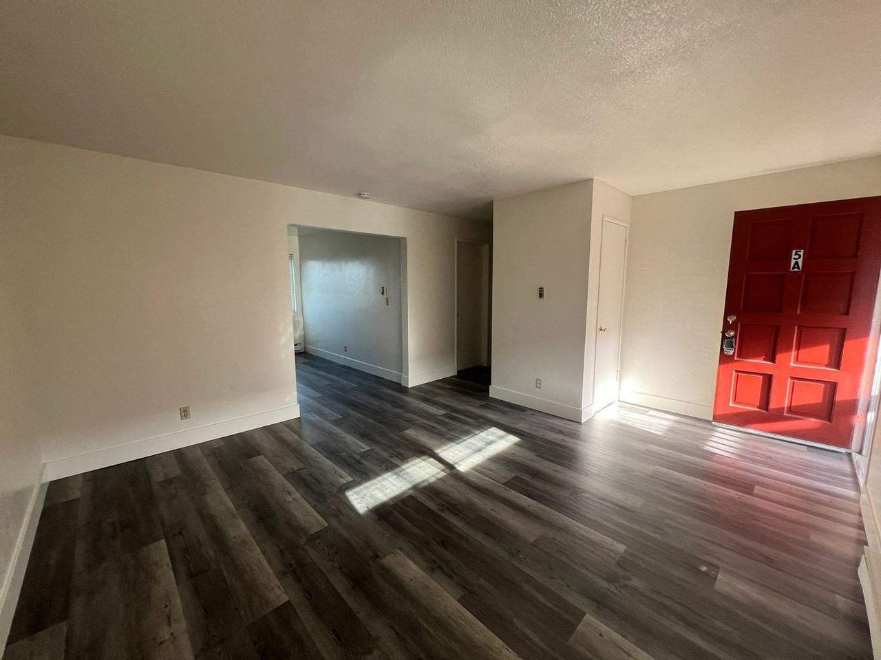 LSLEA3260 - Photo 3 of 24