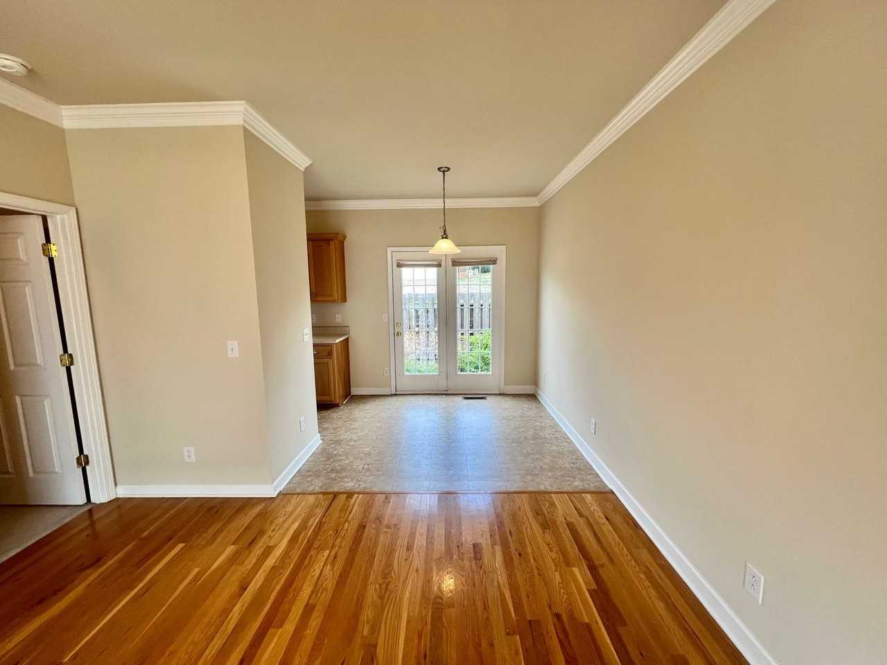 2271 Dewey Dr #3 - Photo 6 of 20