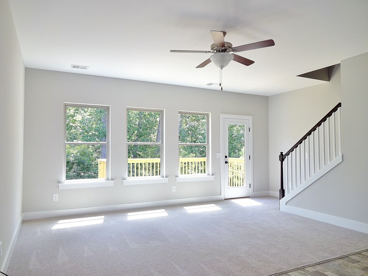 4371 Shivas Way - Photo 7 of 33