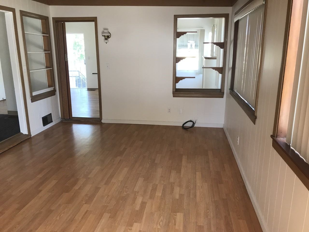 4531 56th St - Photo 6 of 11