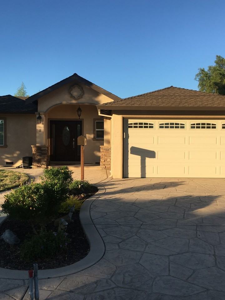 8 Pleasant Ridge Ave - Photo 2 of 50