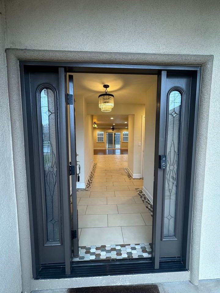 8 Pleasant Ridge Ave - Photo 5 of 50