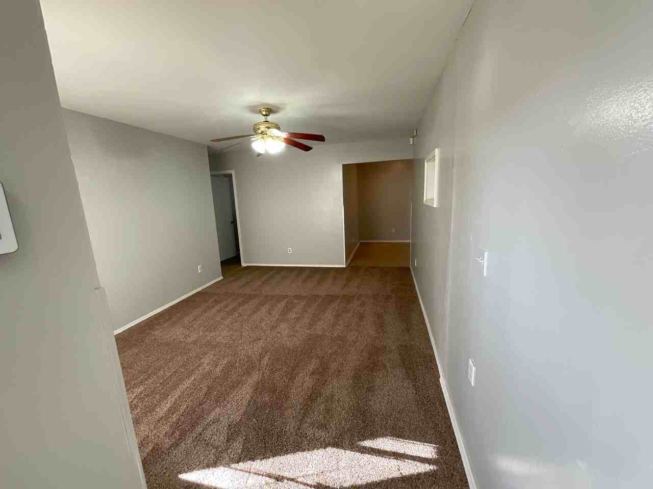 4309 Epperly Dr - Photo 5 of 19