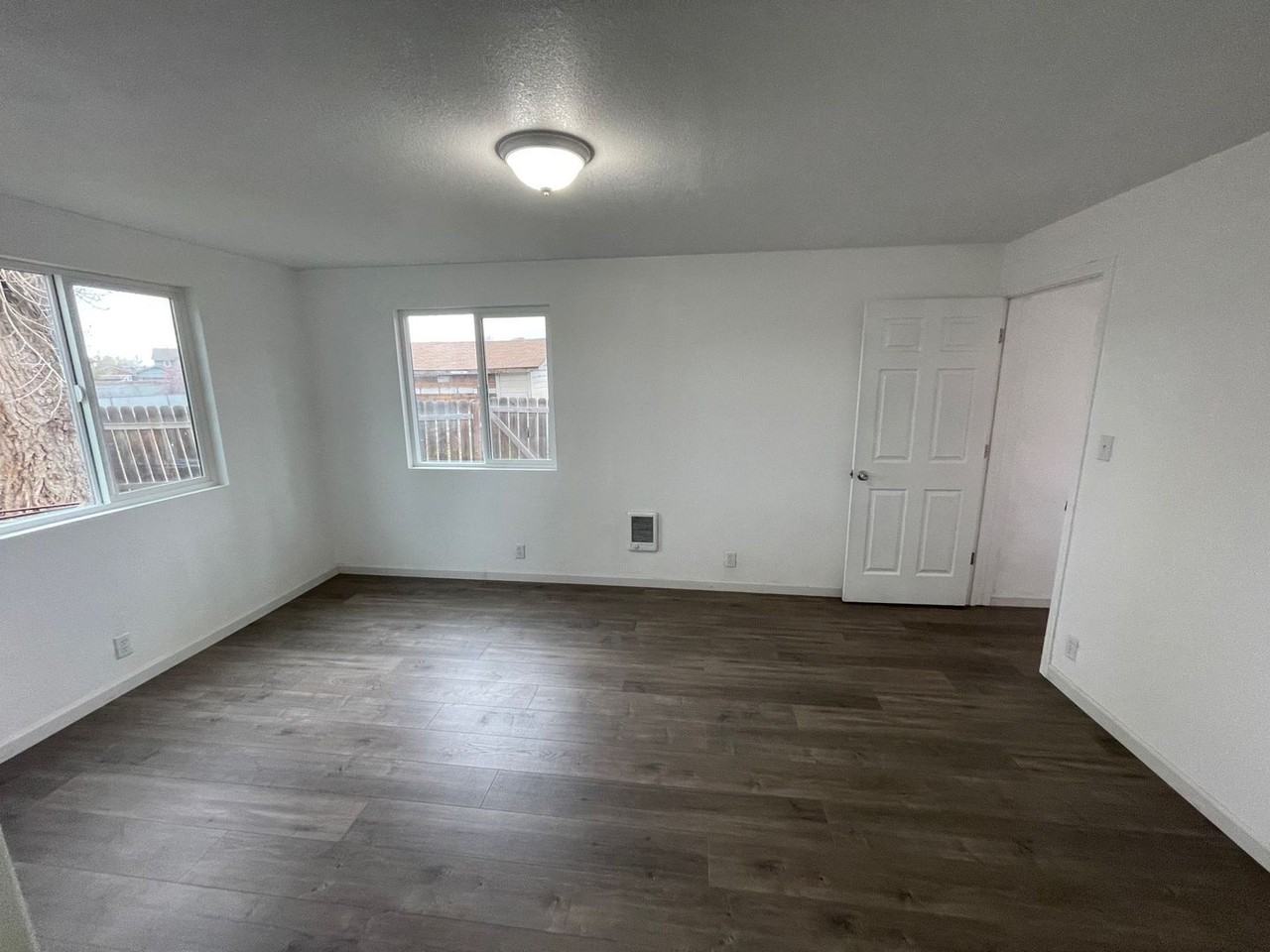 3916 Homedale Rd - Photo 7 of 10