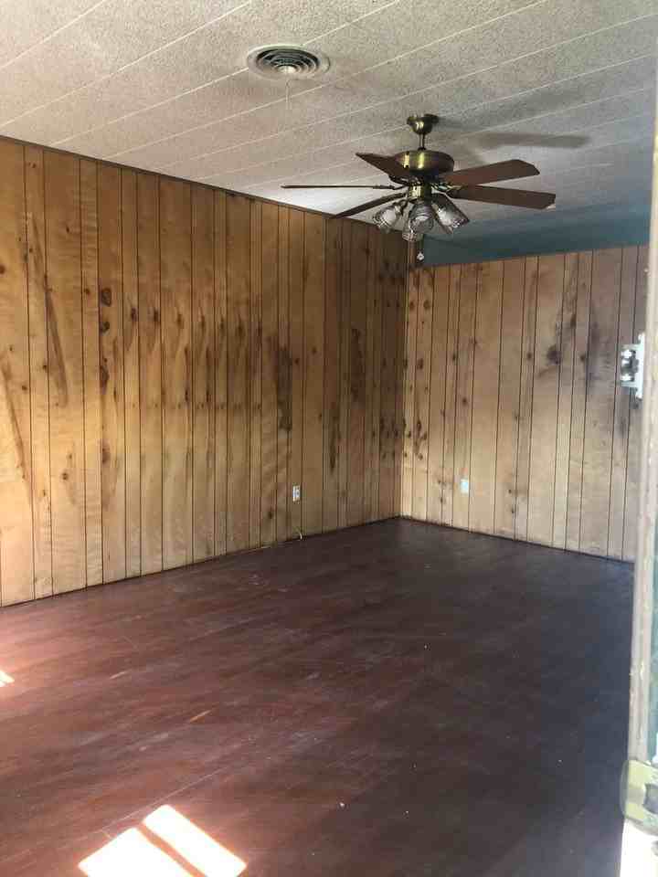 3119 Browning St - Photo 2 of 10