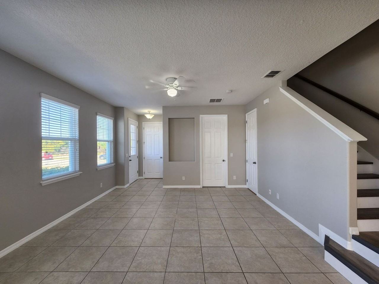 8320 Iron Mountain Trl - Photo 6 of 41