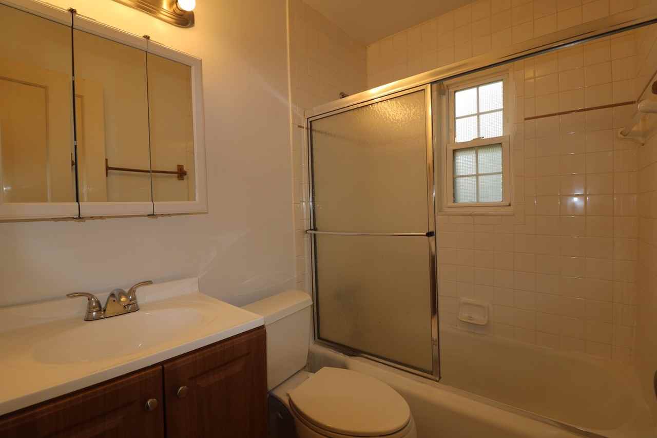 2911 Weisman Rd - Photo 7 of 14