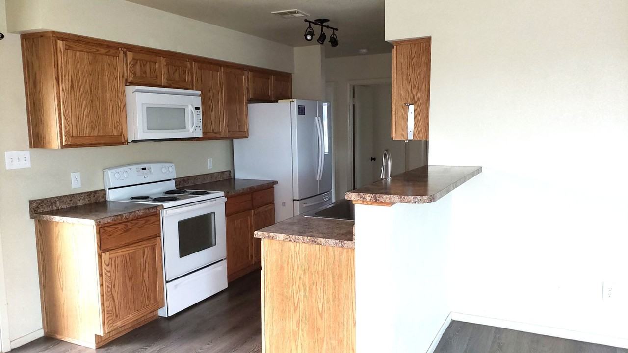 3801 S Organ Pipe Dr - Photo 4 of 19