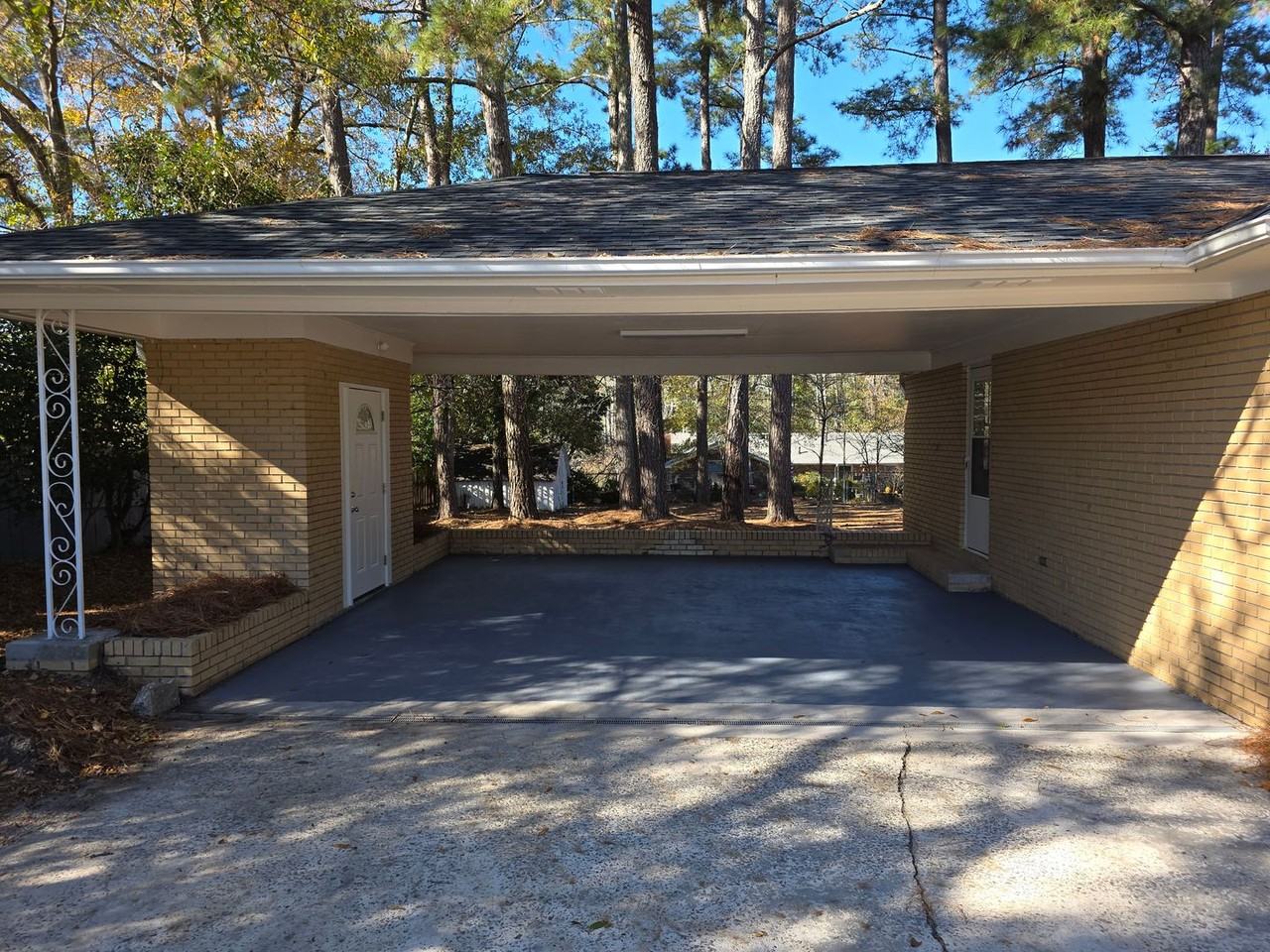 2489 Broughton St - Photo 2 of 17