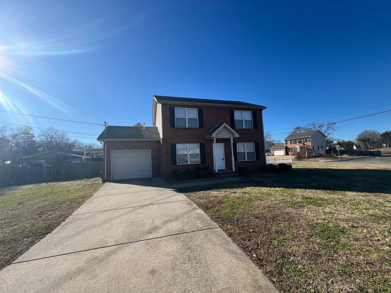 400 Cindi Ct - Photo 2 of 27