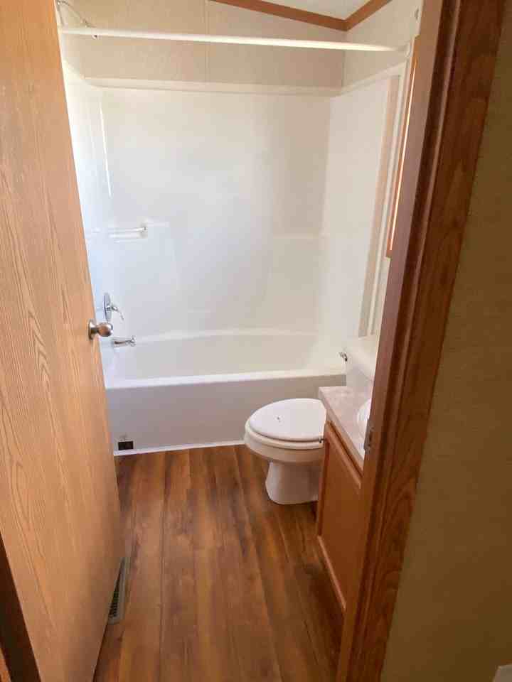 887 Cal Dr - Photo 2 of 9