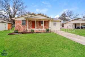 featured image of 10006 Raymond Dr