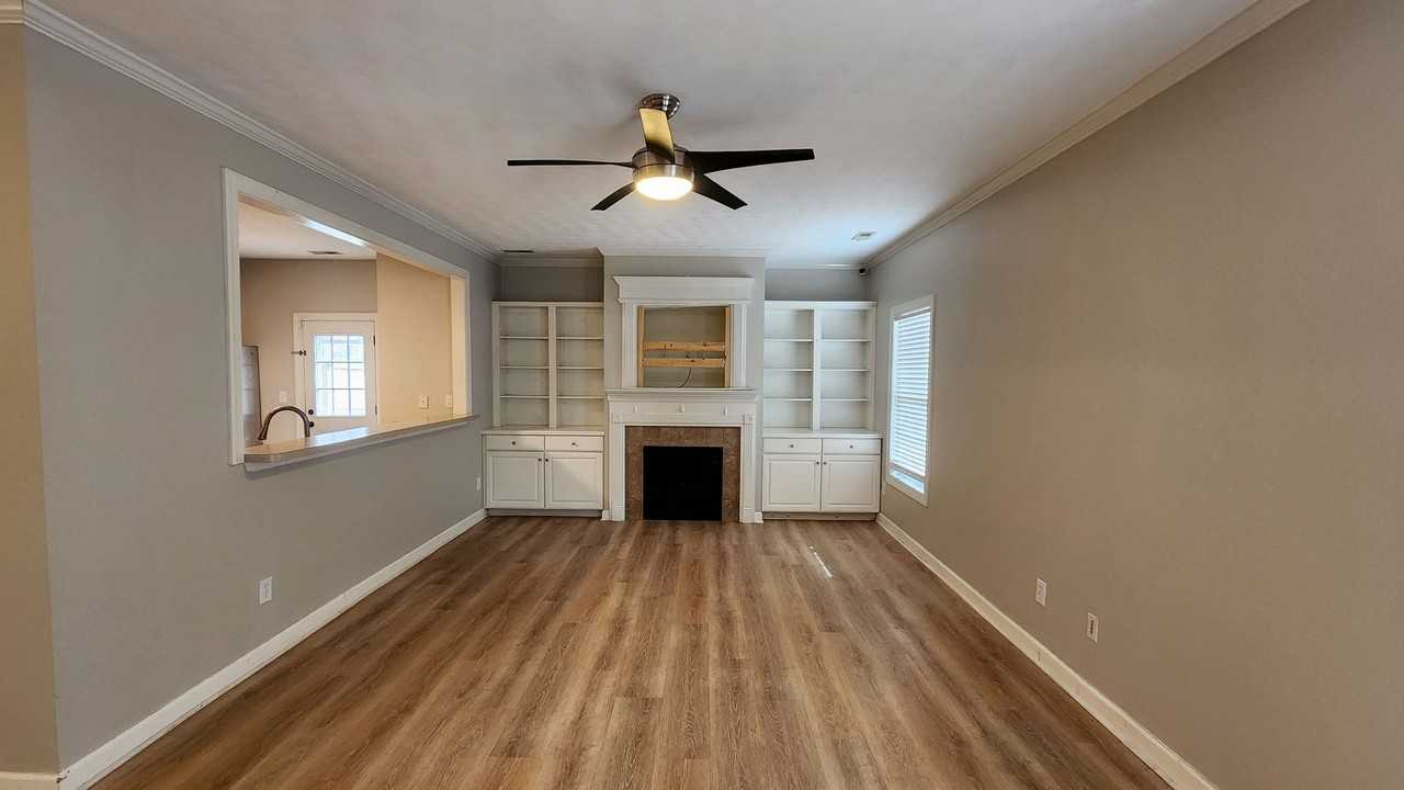 1239 Gunn Hall Dr - Photo 7 of 29