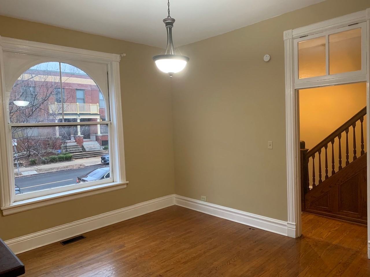 3129 Shenandoah Ave - Photo 3 of 29