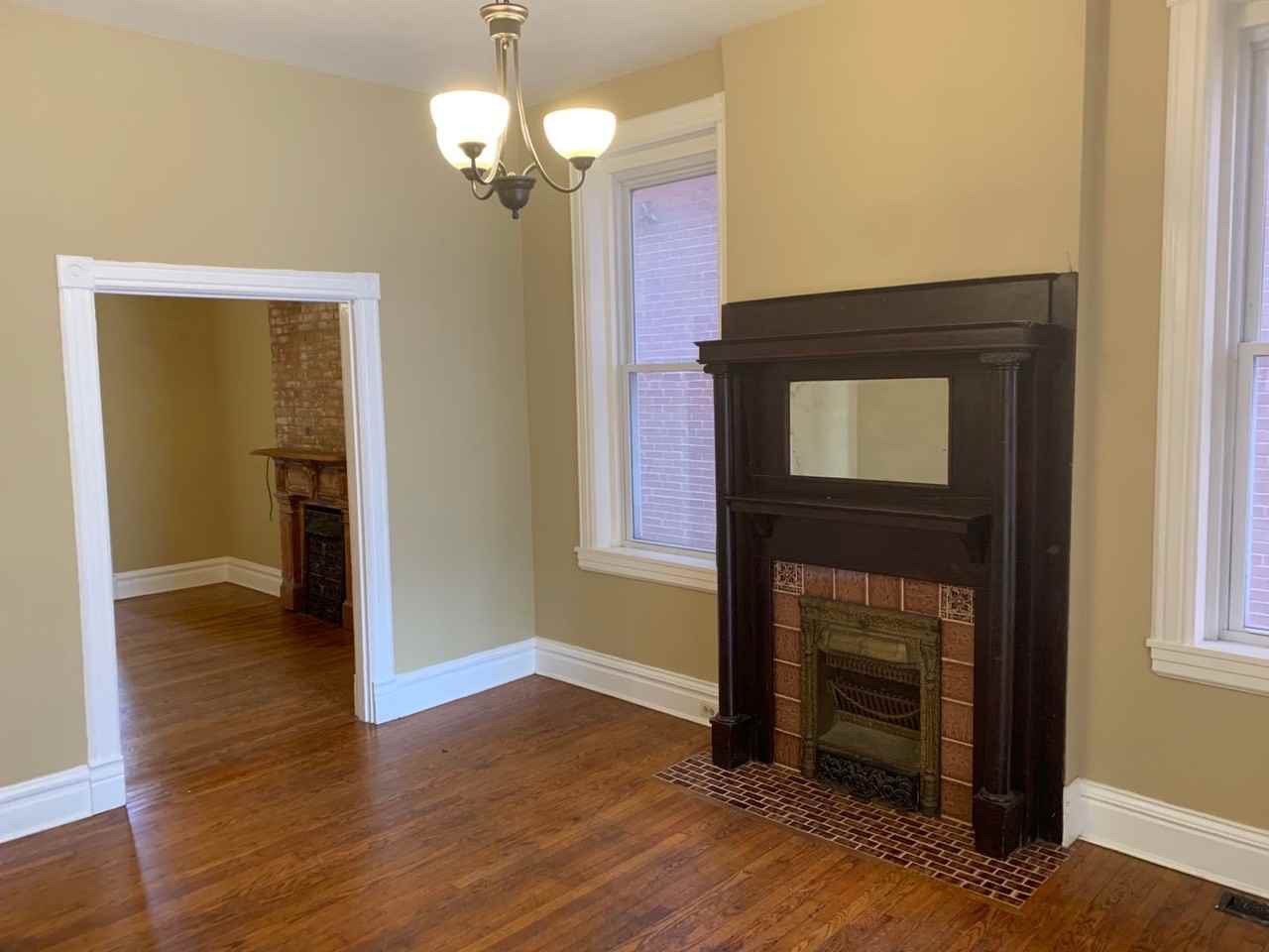 3129 Shenandoah Ave - Photo 4 of 29