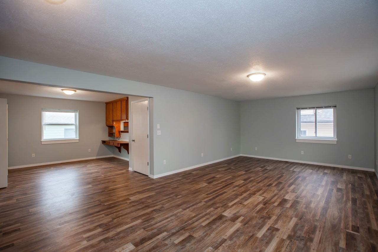 1020 N 10th St - Photo 3 of 12